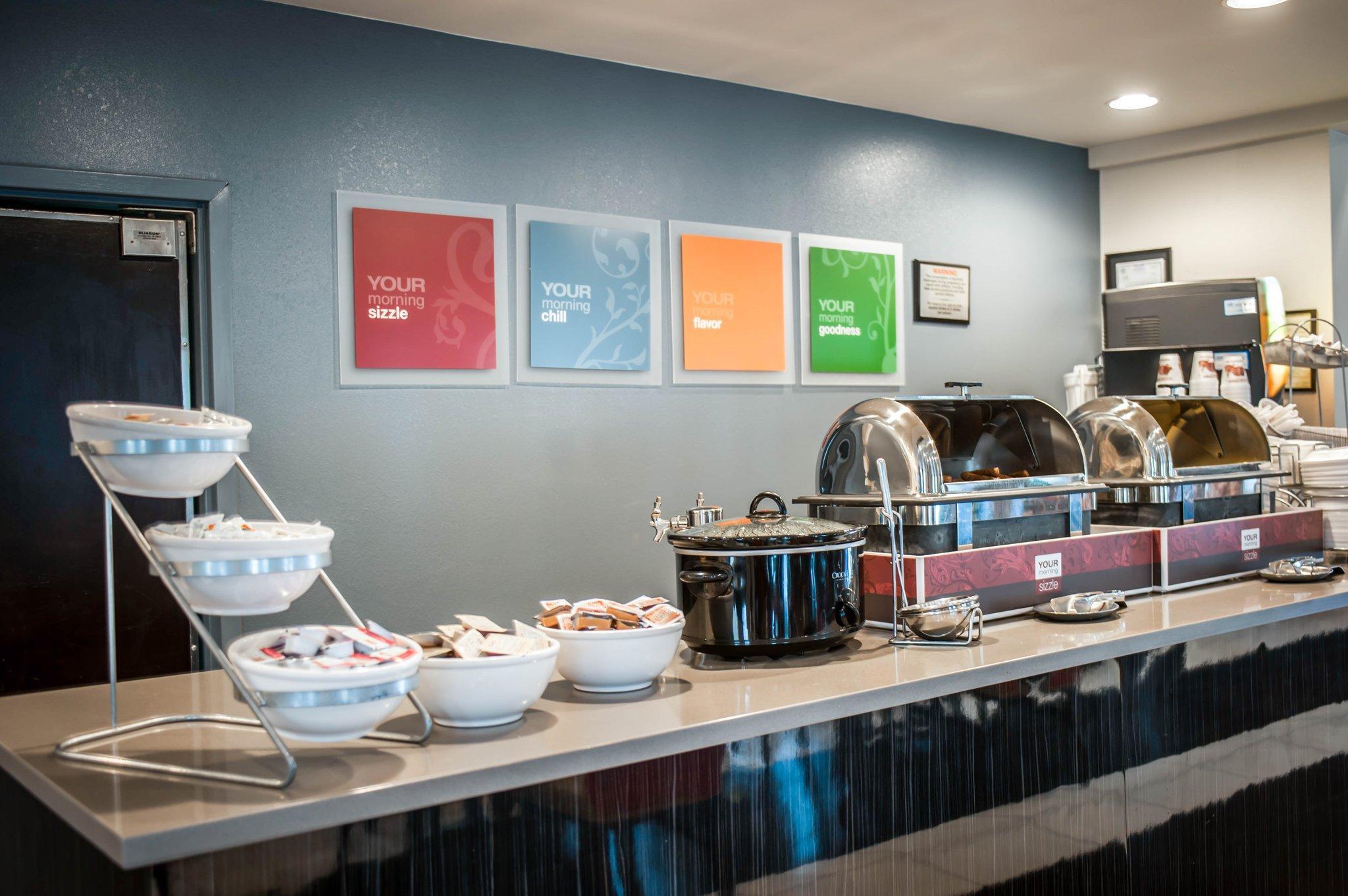 Comfort Suites Nashville Airport - Bna Ngoại thất bức ảnh