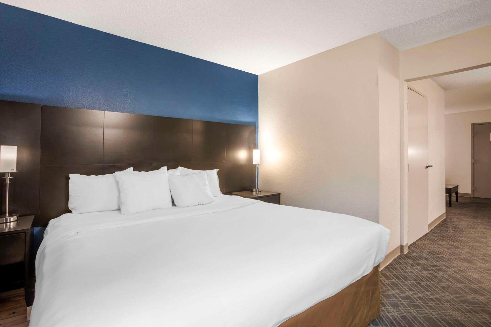 Comfort Suites Nashville Airport - Bna Ngoại thất bức ảnh