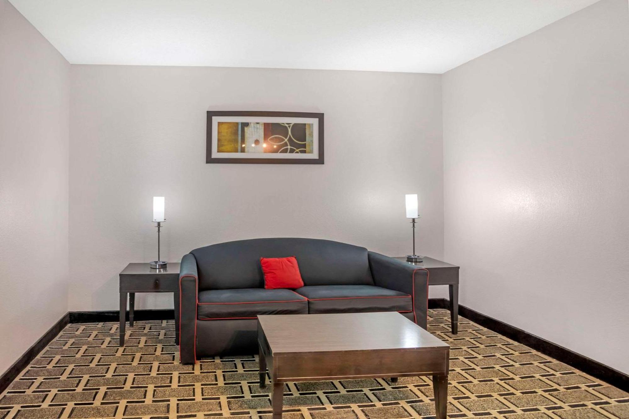 Comfort Suites Nashville Airport - Bna Ngoại thất bức ảnh